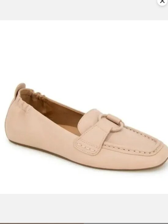 Gentle Souls by Kenneth Cole Soraya Loafer - Picture 1 of 1